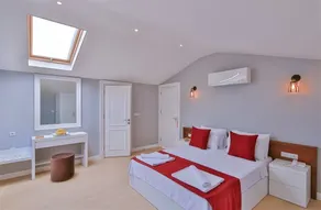 Lale Hotel - Habitación