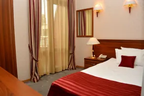 River Side Hotel Tbilisi - Habitación