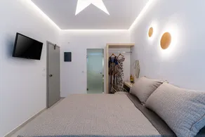 Golden Star - Camera