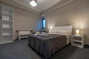 Hotel Piazza Tbilisi - Habitación