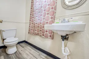 Hotel O Best Rest Inn Springfield US 36 - Badezimmer