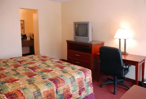 Relax Inn And Suites - Chambre