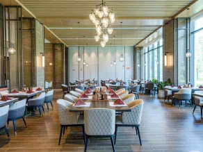 Shaanxi Normal University International Education Building - Restaurang
