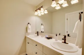 Monroe Apartment Near Evergreen State Fairgrounds! - Interiör
