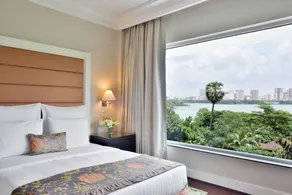 Marriott Executive Apartment - Lakeside Chalet, Mumbai - Room