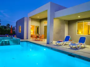 Sun Haven Escape - Pool