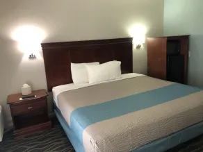 Motel 6-Shartlesville, PA - Room