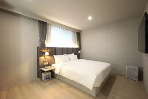 Changwon Denbasta Hotel Myeongseo - Zimmer