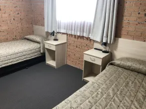 Cardiff Motor Inn - Zimmer