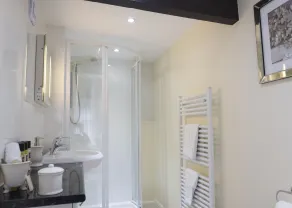Sunnyside B and B - Badezimmer
