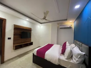 Hotel Heaven  Pacific Mall Subhash Nagar - Camera