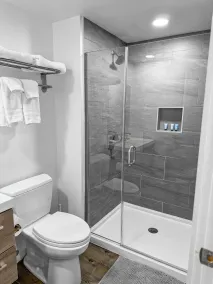 Daniella's Suites - Bad
