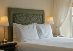 Walter Raleigh Hotel - Room