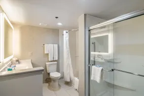 Holiday Inn Express & Suites Camarillo by IHG - Bad