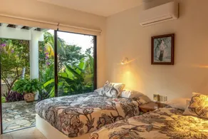 1035 - Vista Hermosa - Room