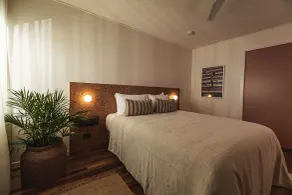 The Cheshire Cat Boutique Motel - Room