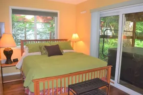 Moose Manor | Hot tub, Wifi, Fireplace, AC - Værelse