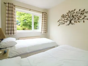 3 Chantry Hill - Camera