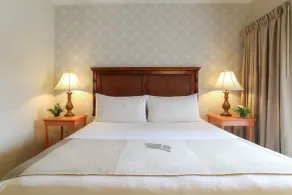Oxford Suites Pismo Beach - Chambre