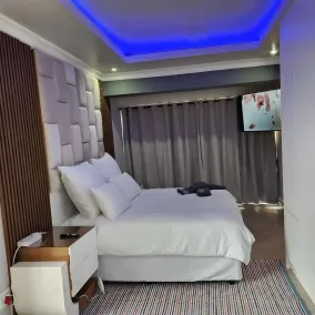 Cozy & Modern Apartment -Self Catering - Værelse