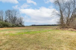 Hunters Hideaway in Hazen w/ Yard: Dogs Welcome! - Innvendig
