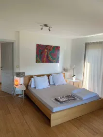 Beautiful Charming Wooden House - Room