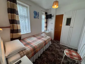 RideSide Hotel, next to Pleasure Beach Blackpool - Room