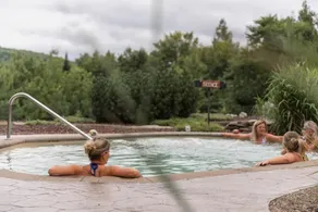 Natur'Eau Chalets & Spa - Piscina