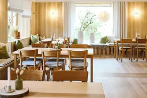 Schwarzes Kreuz Gasthaus Pension - Restaurant