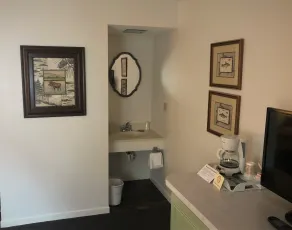 Harbor's Edge Motel - Rom