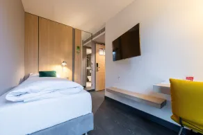 Serways Hotel Hösel - Chambre