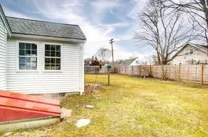 2 Mi to Beach: Walkable Coastal Gem in Hyannis! - Interiör