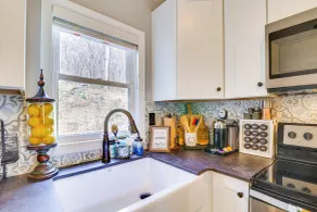 Bright Family Cabin in Lost City w/ Expansive Deck - Interiör