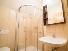 Hotel - Pension Vesta - Bathroom