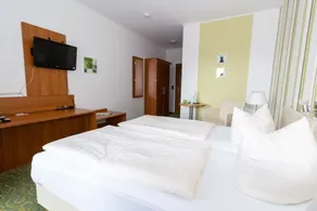 Land-gut-Hotel Rohdenburg - Room