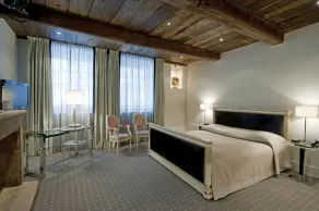 Hotel Le Place d'Armes - Relais & Châteaux - Room