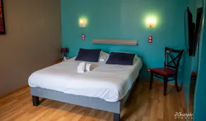 Logis - Hotel & Restaurant La Corne d 'Abondance - Habitación