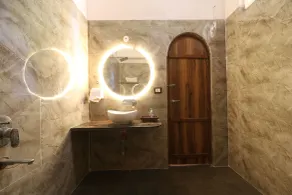 Bamera House Jungle Retreat Bandhavgarh - Bathroom