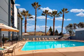 Courtyard Vallejo Napa Valley - Piscine