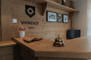 Hotel Vandot - Recepción