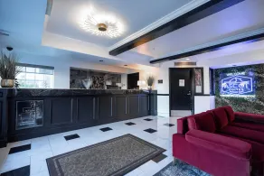 Ascot Suites Morro Bay - Hall