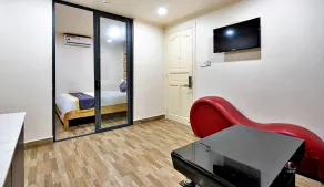 HANZ Minh Thu Hotel Tan Binh - Habitación