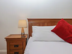 Binneford Barn - Room