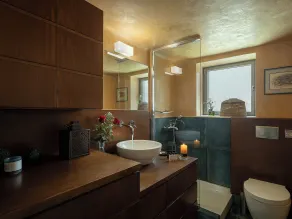 The House By The Sea - Bathroom