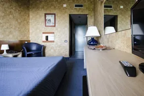 Grand Hotel Helios - Room