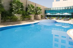 Holiday Inn Muscat AlSeeb by IHG - Pool