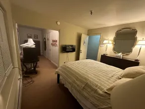 The Oaks B&B Hotel and Spiritual Center - Zimmer