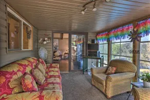 Family-friendly Omaha Oasis ~ 10 Mi to Dtwn! - Intérieur