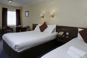 Best Western Queens Hotel - Room