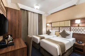 Golden Tulip Al-Zahabi - Room